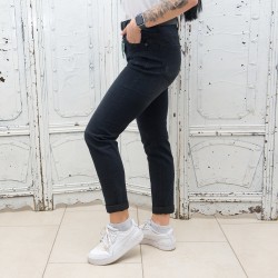 Черни дамски дънки mom fit с висока талия и свободна кройка-2751